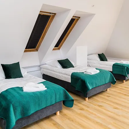 Kavka & Restauracja 2*