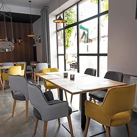 Kavka & Restauracja Hotel
